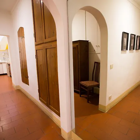 לינה וארוחת בוקר Il Bargello