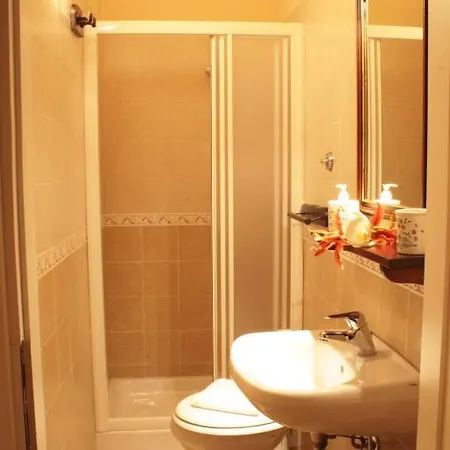 Il Bargello فندق مبيت وإفطار 3*